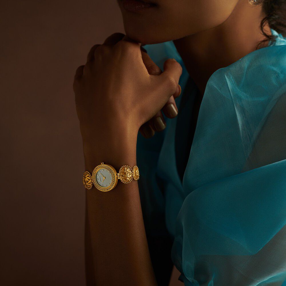 Titan Nebula Nakashi Quartz Analog 18 Karat Solid Gold Watch for Women