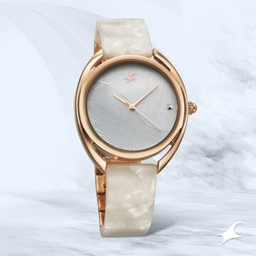 Fastrack Younique Quartz Analog Mother Of Pearl Dial Acetate And Metal Strap Watch For Girls