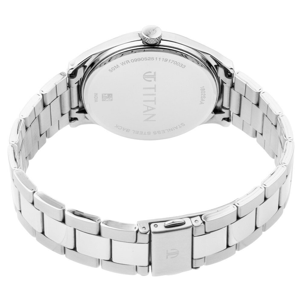 Buy Online Titan Men s Urban Edge Lustrous Grey Dial Leather Watch