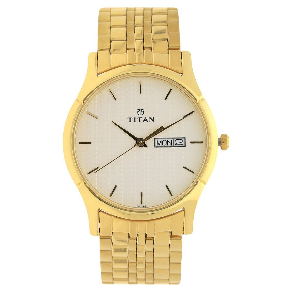 Titan watch with shop date and day