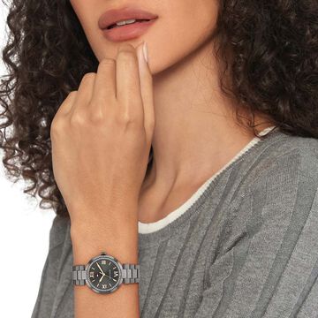Tommy Hilfiger Quartz Analog Grey dial Stainless Steel Strap Watch for Women
