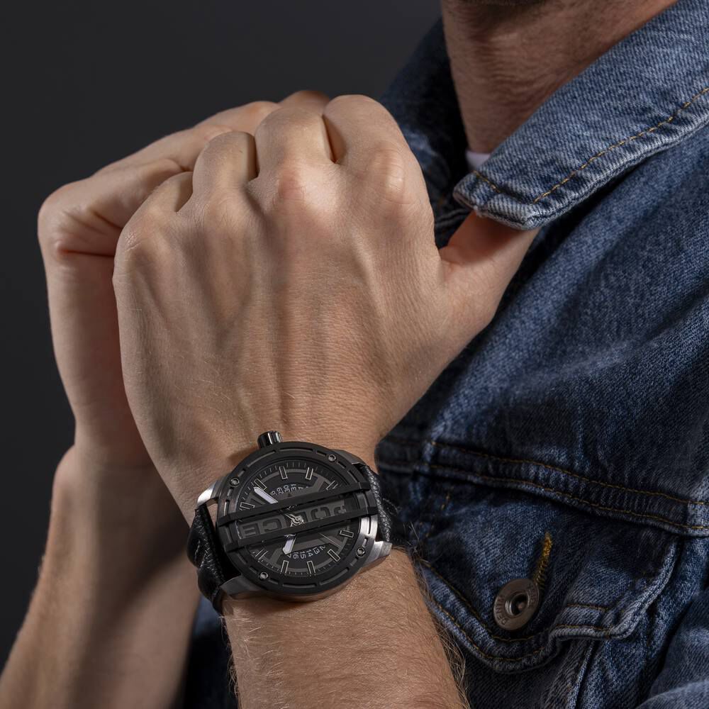 Buy Online Police Quartz Analog Grey Dial Black Leather Strap Watch for Men plpewgb0039840 Titan