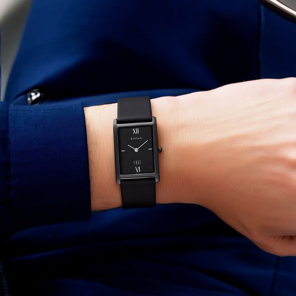 Titan Edge Quartz Analog Black Dial Leather Strap Watch for Men - image number 3