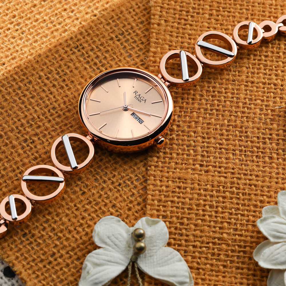 Titan watch ladies store price 1000 to 1500