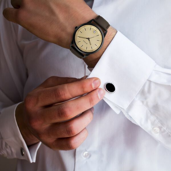 Titan Men's Timeless Style Watch: Refined Gold Dial and Leather Strap - image number 6