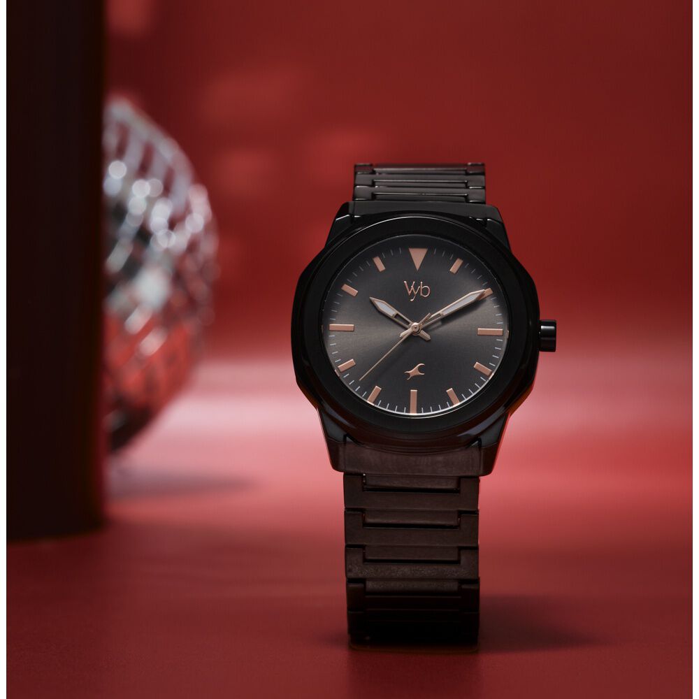 Buy Online Fastrack Vyb Quest Quartz Analog Black Dial Black Metal ...