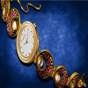 Titan Nebula Nazakat Quartz Analog 22 Karat Solid Gold Watch for Women