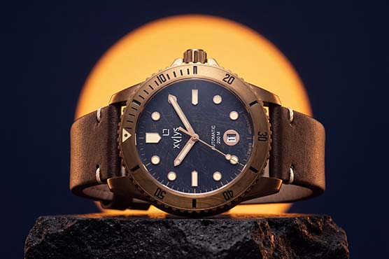 Xylys Watches for Men & Women: Collection Guide - Titan

