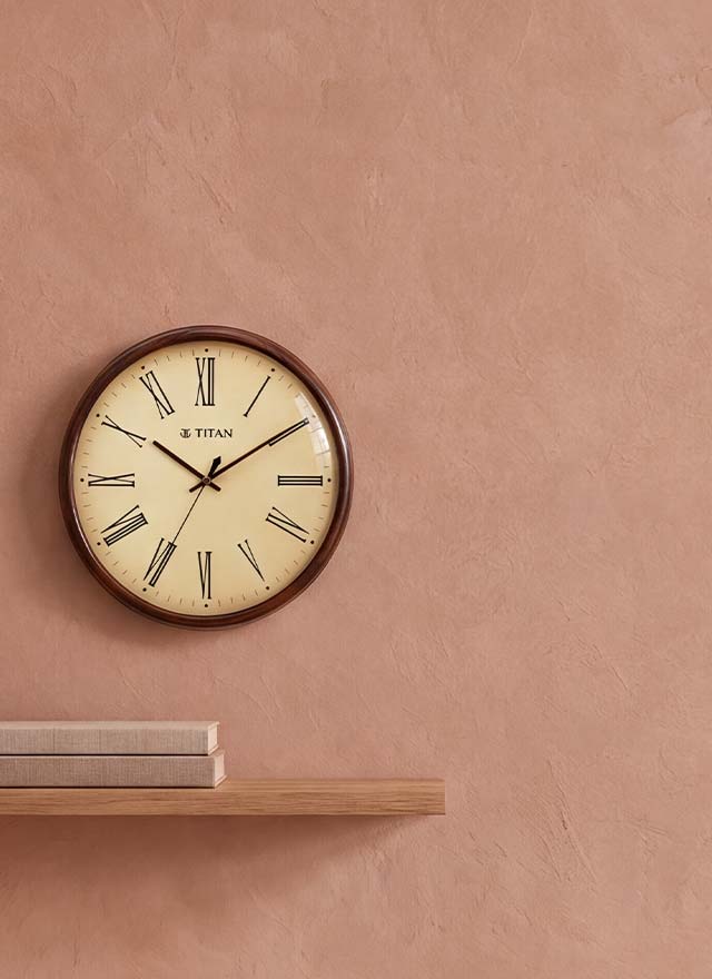 Best Wall Clocks for Living Room 2026: Style & Size Guide
