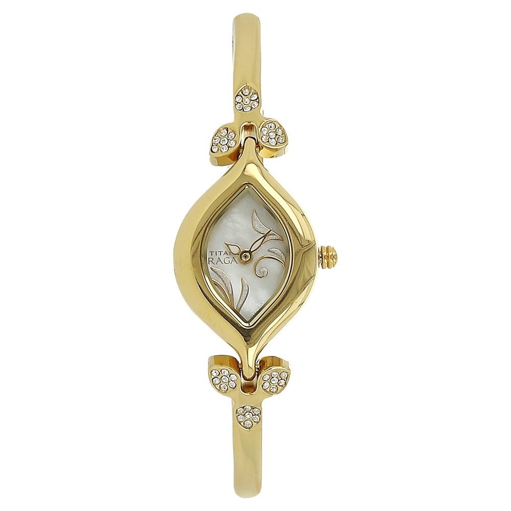 Buy Online Titan Quartz Analog Silver Dial Metal Strap Watch for Women nq2012ym04 Titan