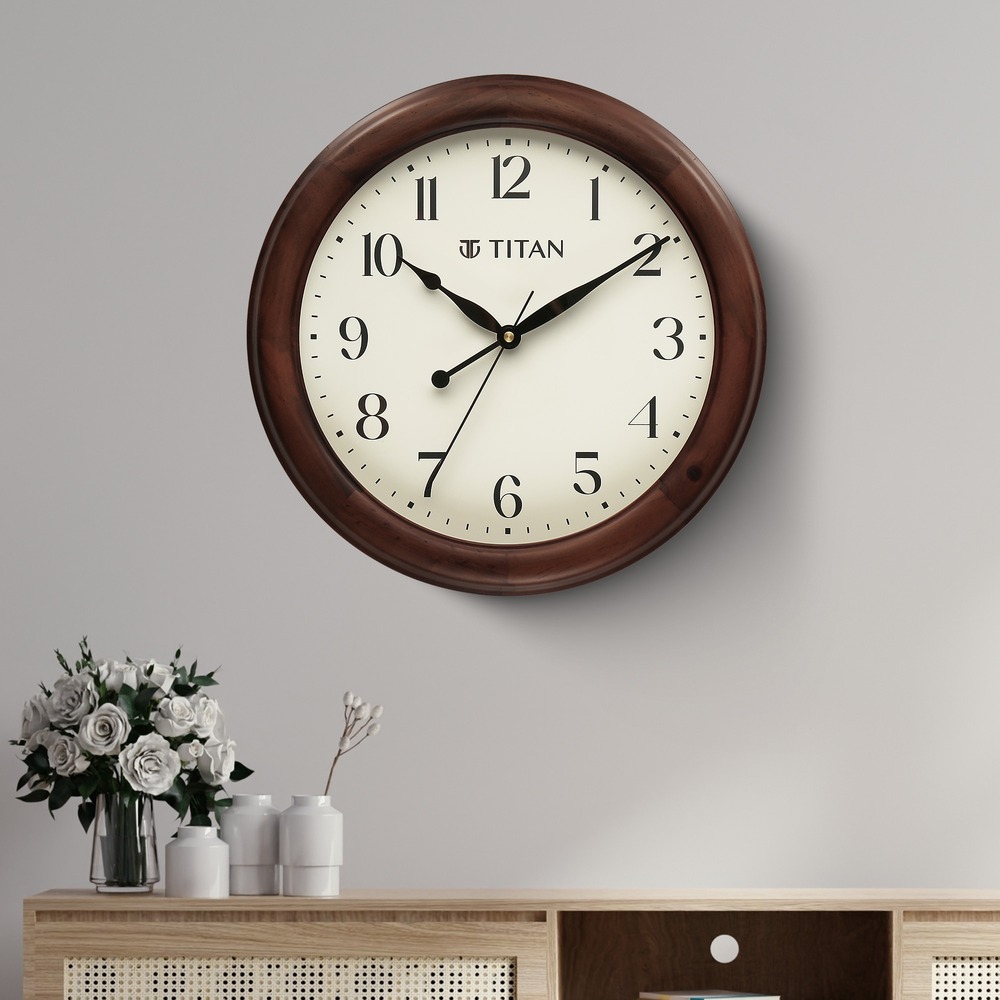 Buy Online Titan Classic Wooden (35cm x 35 cm) - w0099wa01 | Titan