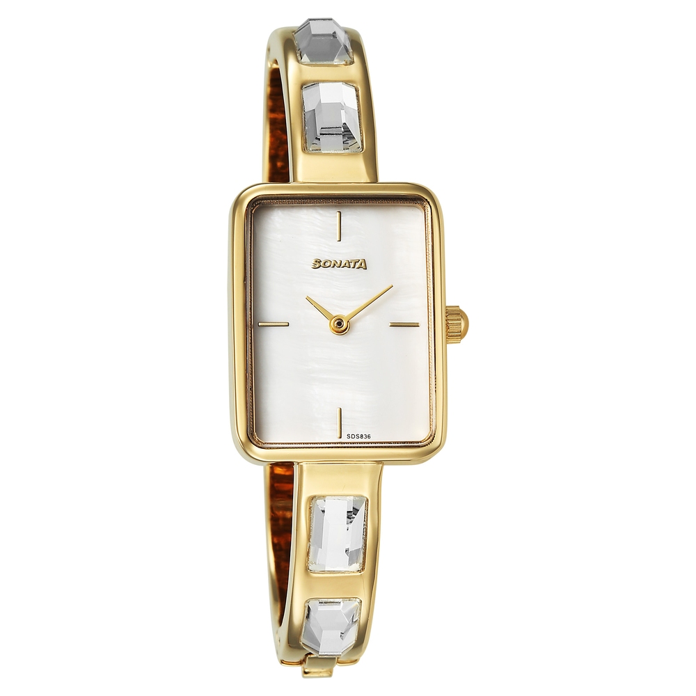flag170 アベンタクローラーrs ゾーイ　ギーラカンス5.8 Buy Online Sonata Aura Quartz Analog White Mother of Pearl Dial