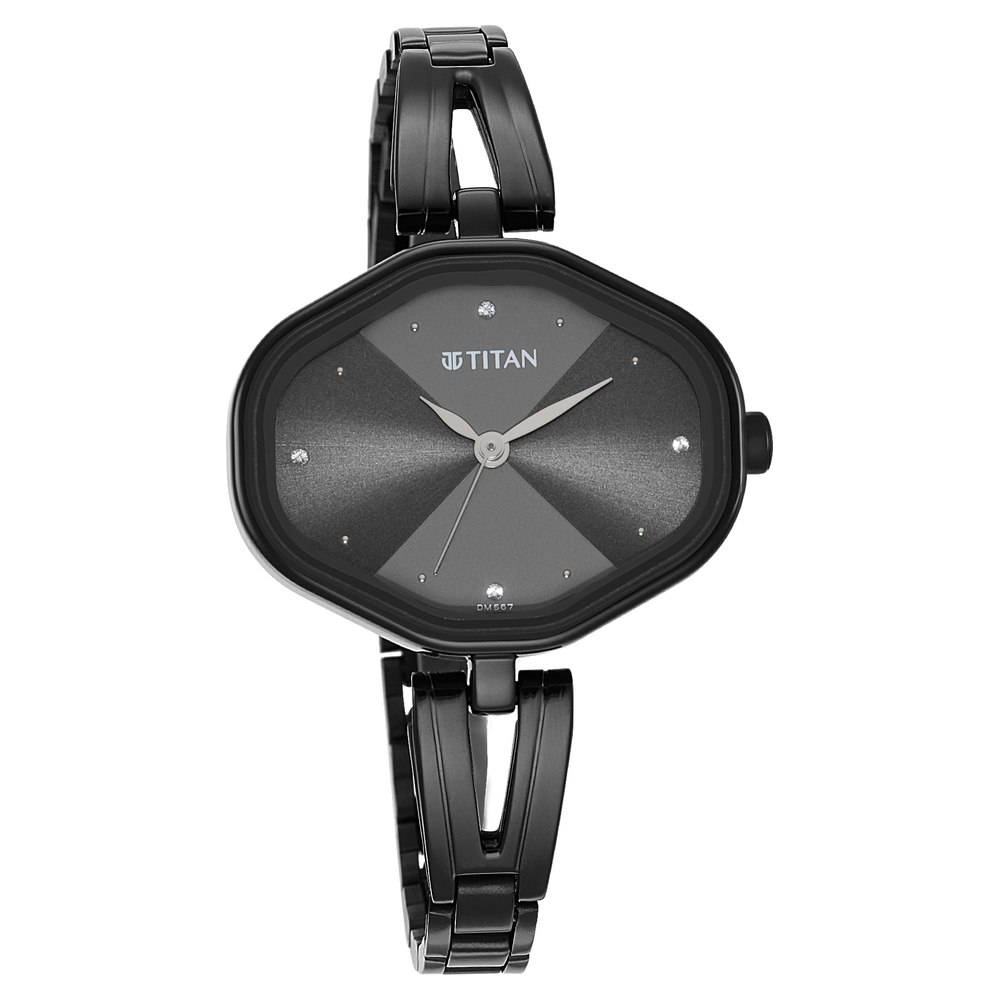 Buy Online Titan Karishma Quartz Analog Black Dial Black Stainless