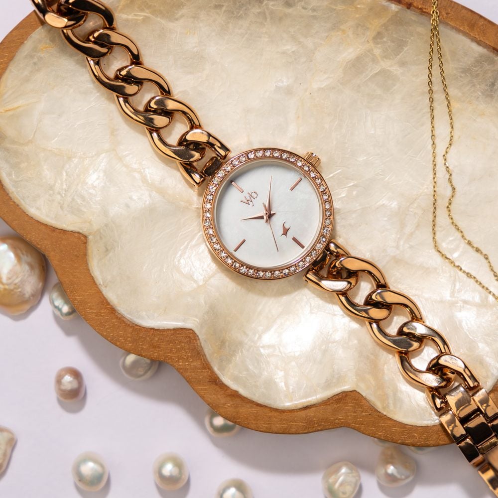 Buy Online Fastrack Vyb Showstopper Quartz Analog Mother Of