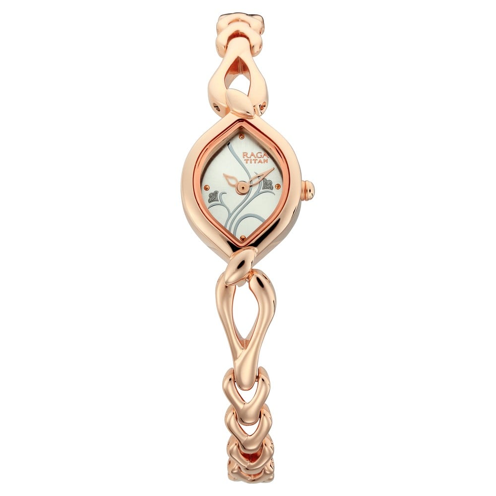 Buy Online Titan Quartz Analog Silver Dial Metal Strap Watch for