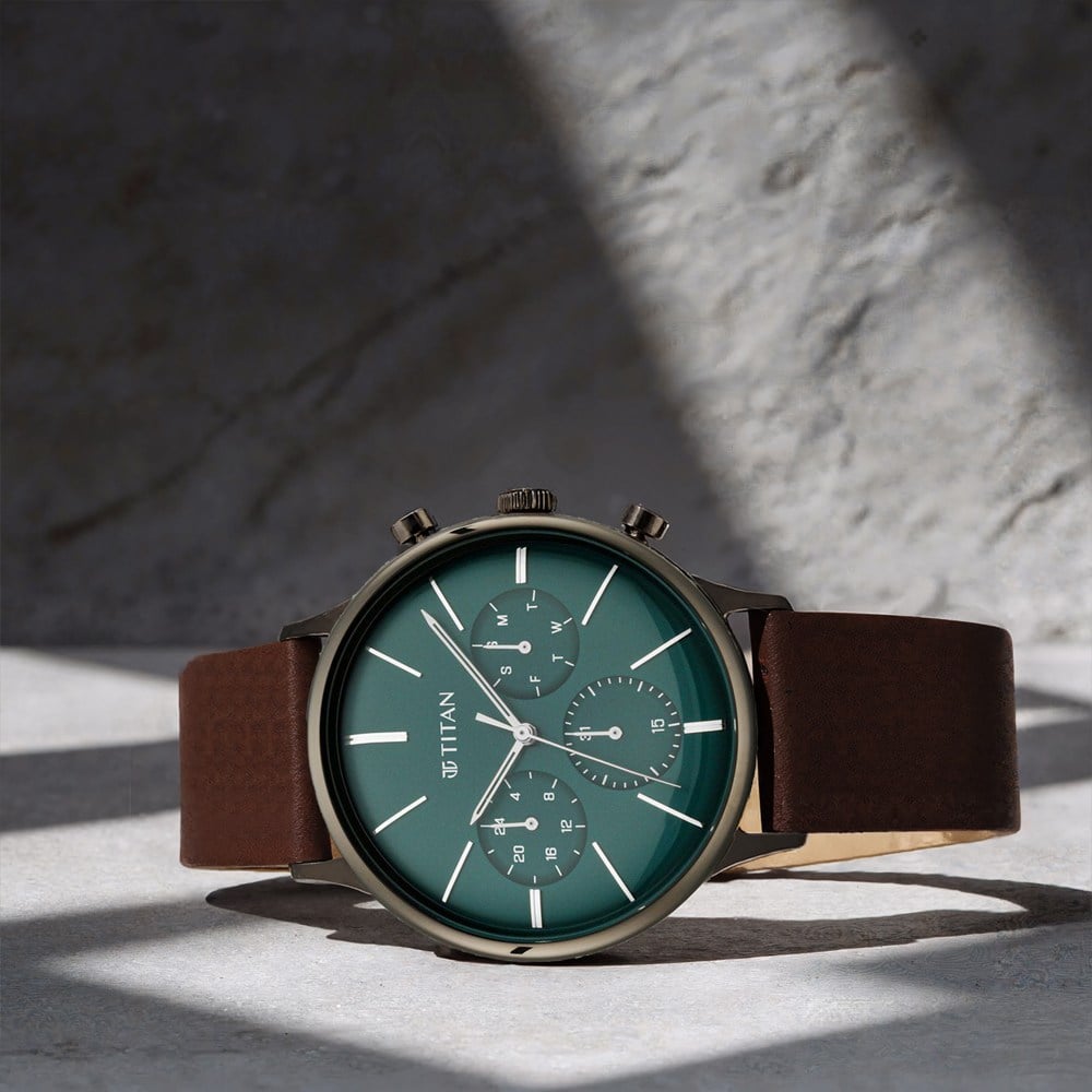 Buy Online Titan Quartz Multifunction Green Dial Leather Strap Watch for  Men nt90134ql01 Titan India