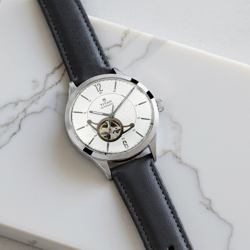 Buy Online Titan Automatic Champagne Dial Indigo Leather Strap Watch for  Men nt90111sl01 Titan India