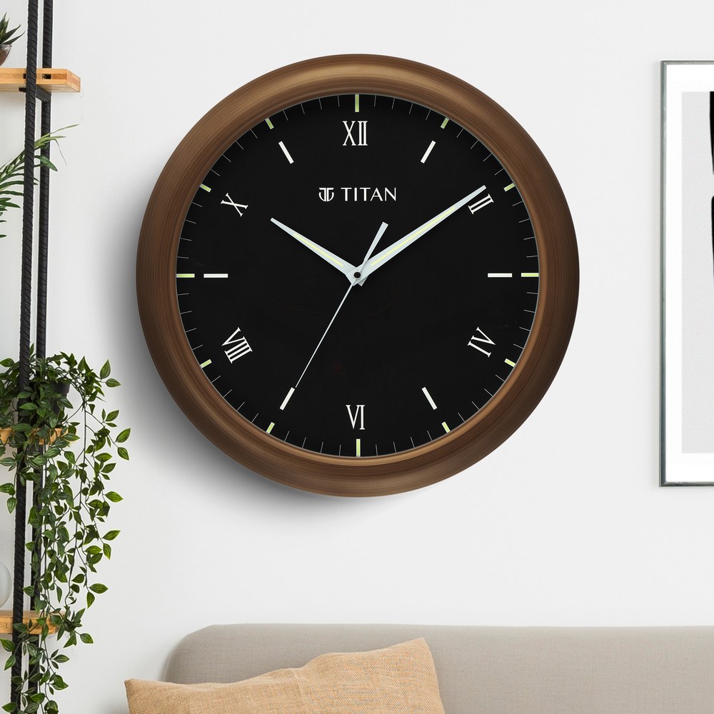 Titan wall 2025 watch price